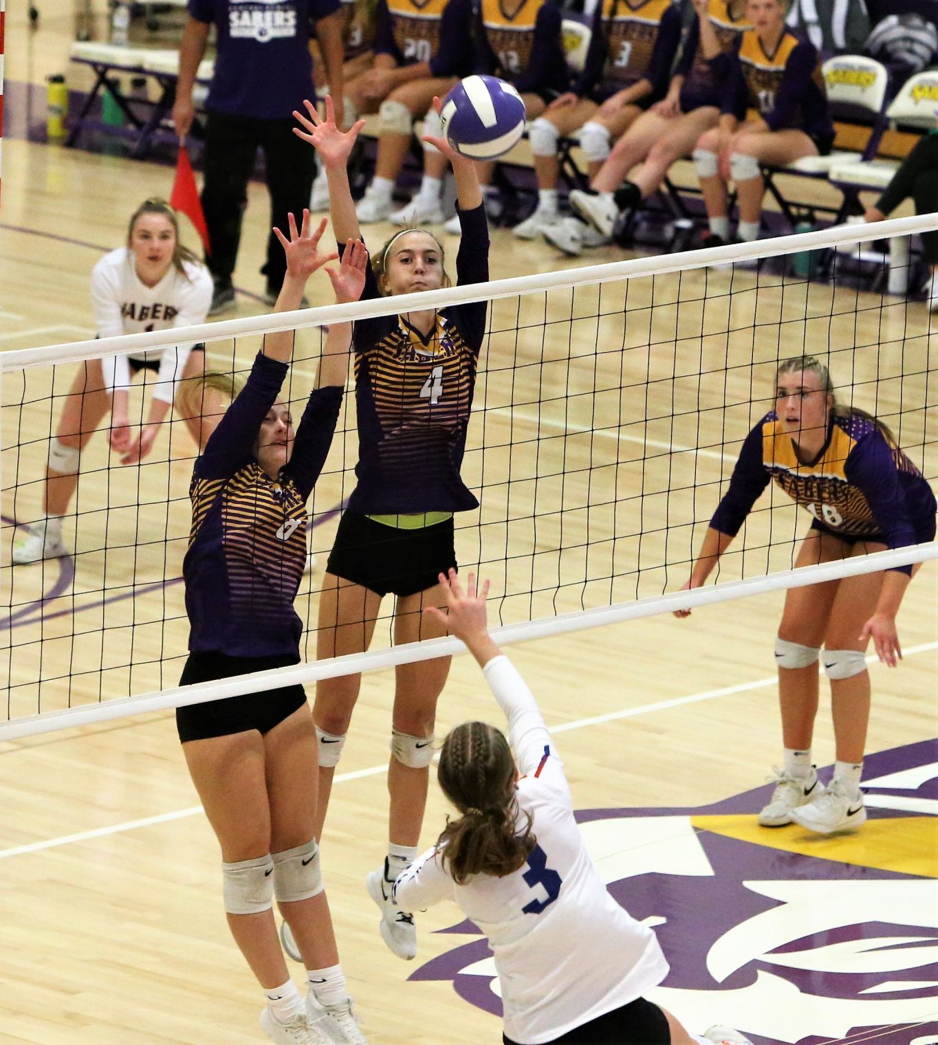 092821-qc-spt-central-dewitt vb5.jpg